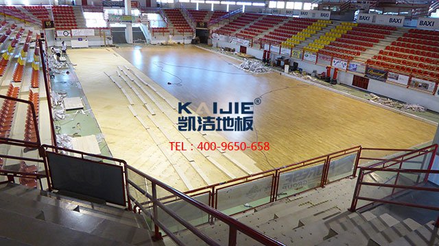 NBA專業(yè)籃球館木地板的標(biāo)準 體育木地板廠家——凱潔地板