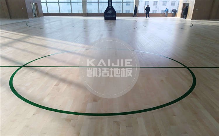 河南南陽市中學(xué)體育館木地板項目