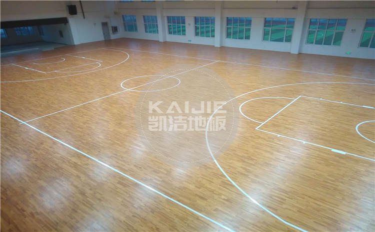 山東菏澤小學(xué)體育館運(yùn)動(dòng)木地板項(xiàng)目圖片