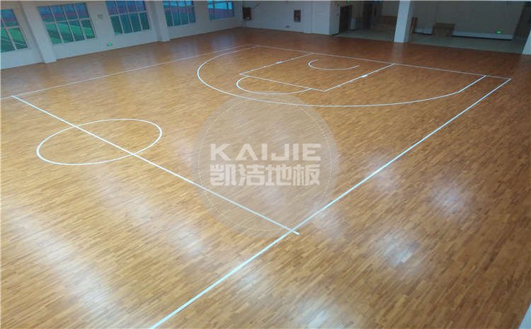 山東菏澤小學(xué)體育館運(yùn)動(dòng)木地板項(xiàng)目圖片