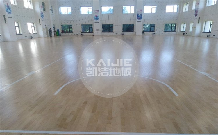 中國空中交通管制綜合訓(xùn)練場籃球館木地板案例