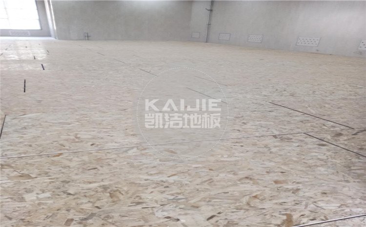 山西運城財經(jīng)學(xué)校羽毛球館木地板案例-凱潔體育地板