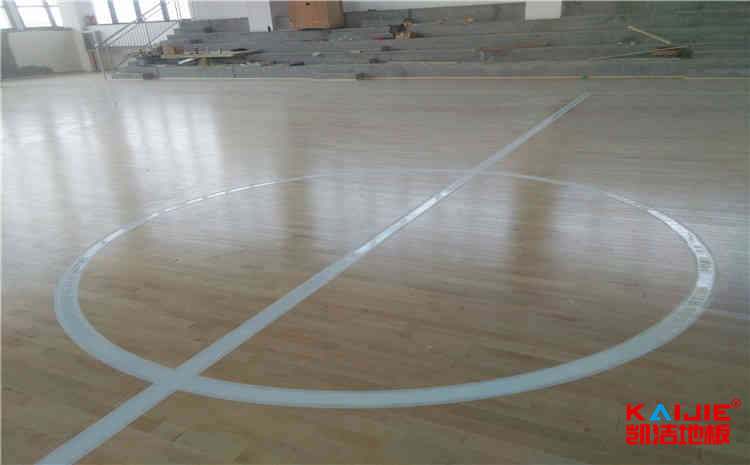 常見的舞臺(tái)木地板價(jià)格是多少